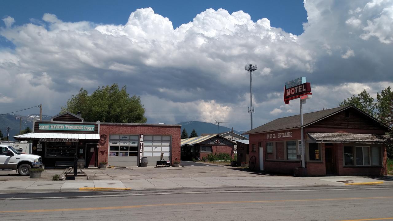 Swiss Mountain Motel Thayne Екстер'єр фото