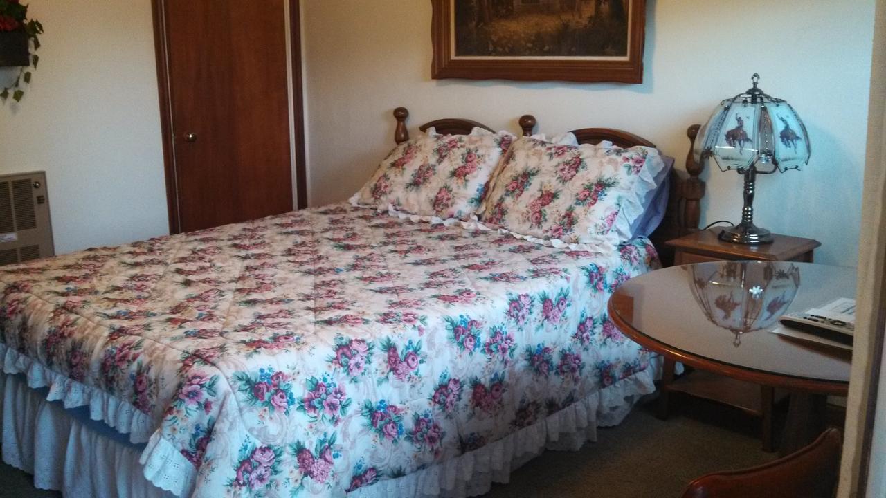 Swiss Mountain Motel Thayne Екстер'єр фото